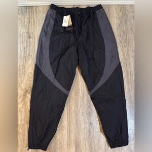 Jordan Sport Jam
Men's Warm Up Pants FN5850-010